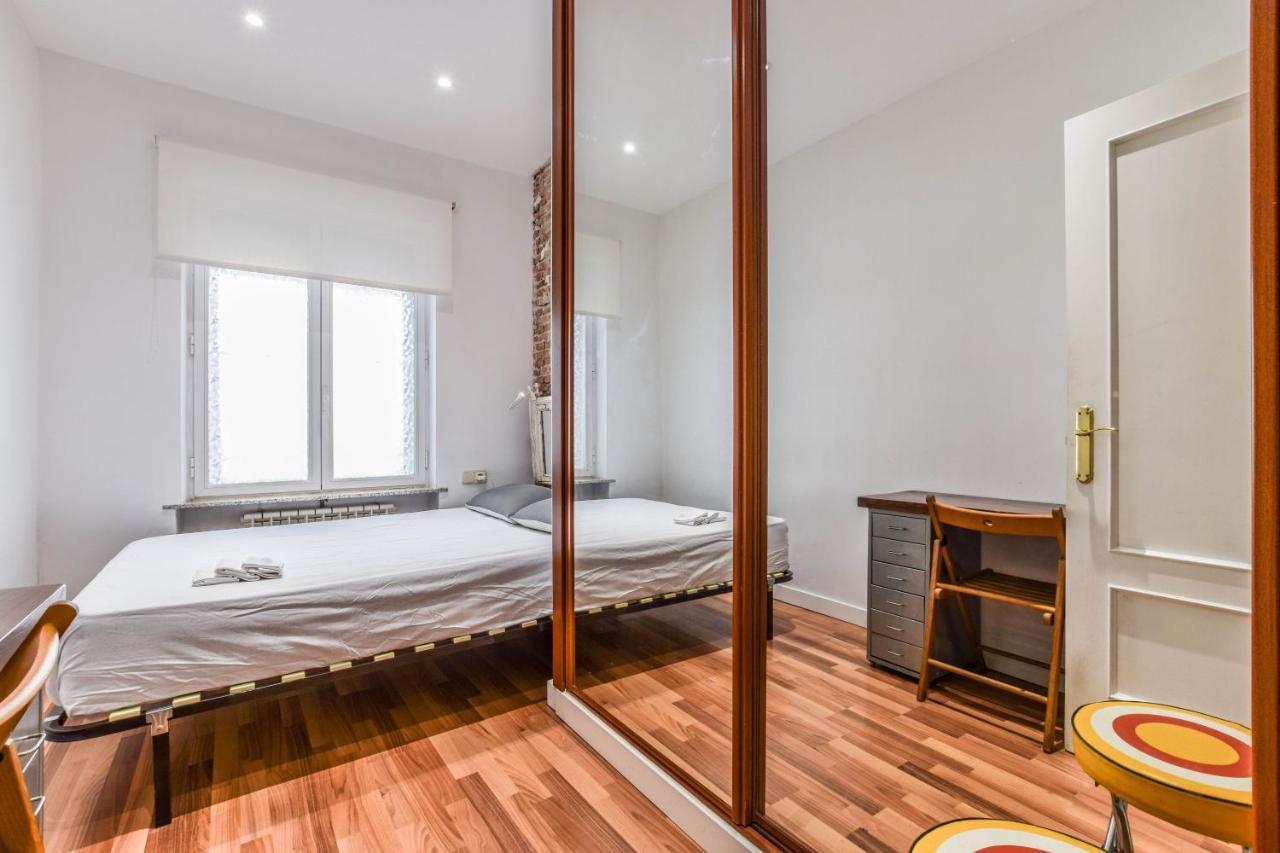 Апартаменты Apartamento Plaza De Lavpies Мадрид Экстерьер фото
